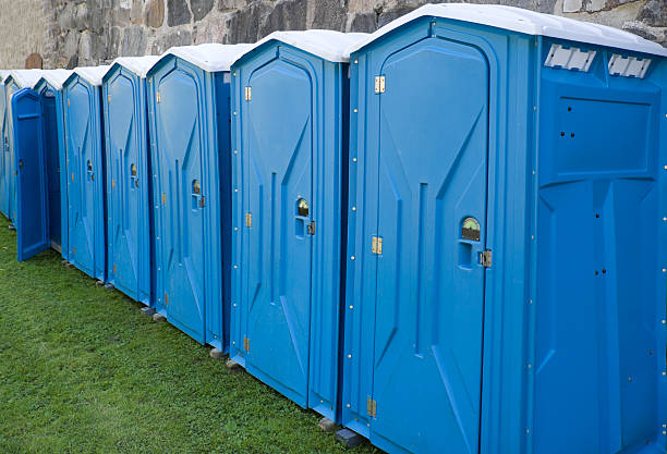  Lipatria, CA Portable Potty Rental Pros